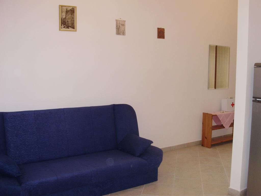 Apartments Ruzmarin Vrsi Ngoại thất bức ảnh