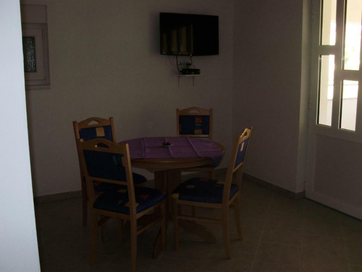 Apartments Ruzmarin Vrsi Ngoại thất bức ảnh