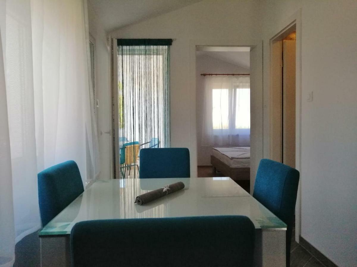 Apartments Ruzmarin Vrsi Ngoại thất bức ảnh