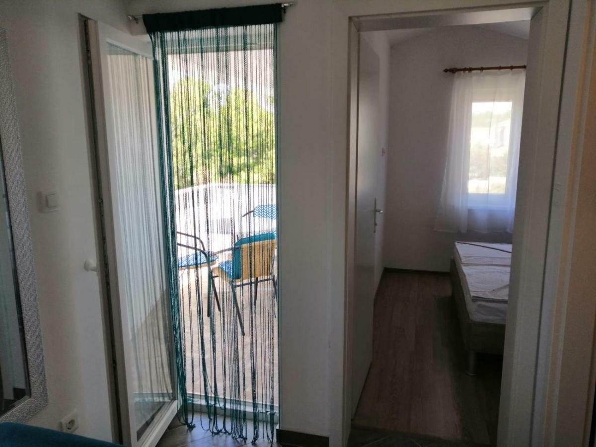 Apartments Ruzmarin Vrsi Ngoại thất bức ảnh
