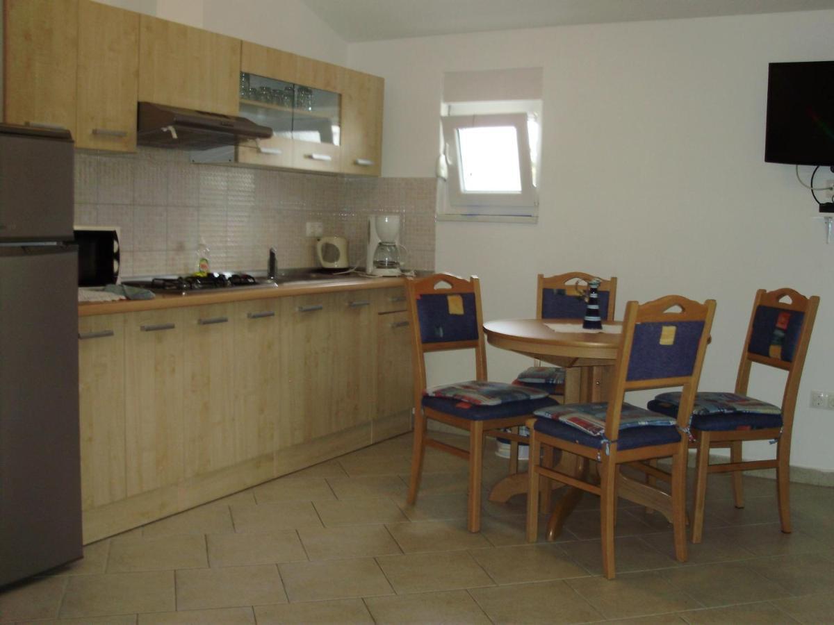 Apartments Ruzmarin Vrsi Phòng bức ảnh